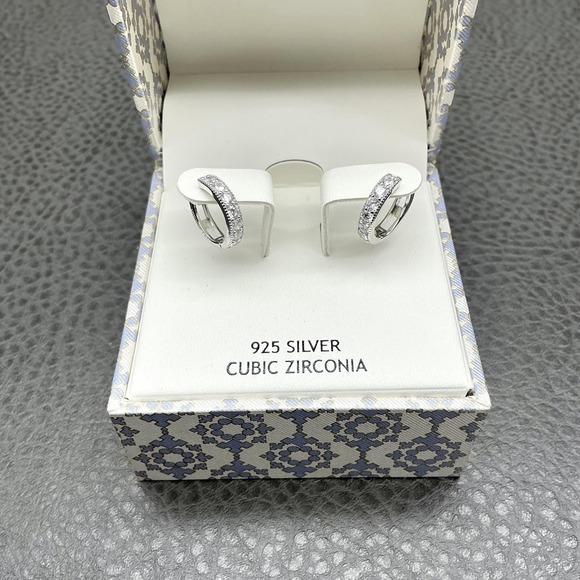 Rachel Ashwell 925 Silver Cubic Zirconia Hoop Earrings Elegant Gift Boxed New - Picture 5 of 6